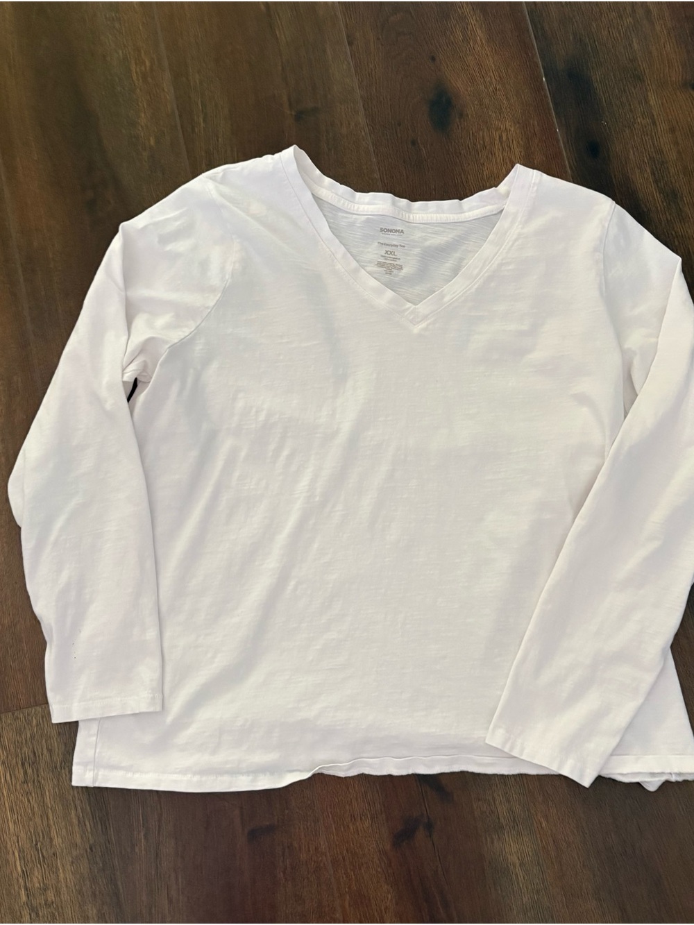 Sonoma White Long Sleeve V-Neck Women’s Tee